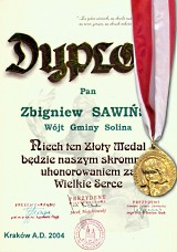 Dyplom - zoty medal uhonorowanie za Wielkie Serce Krakw A.D. 2004